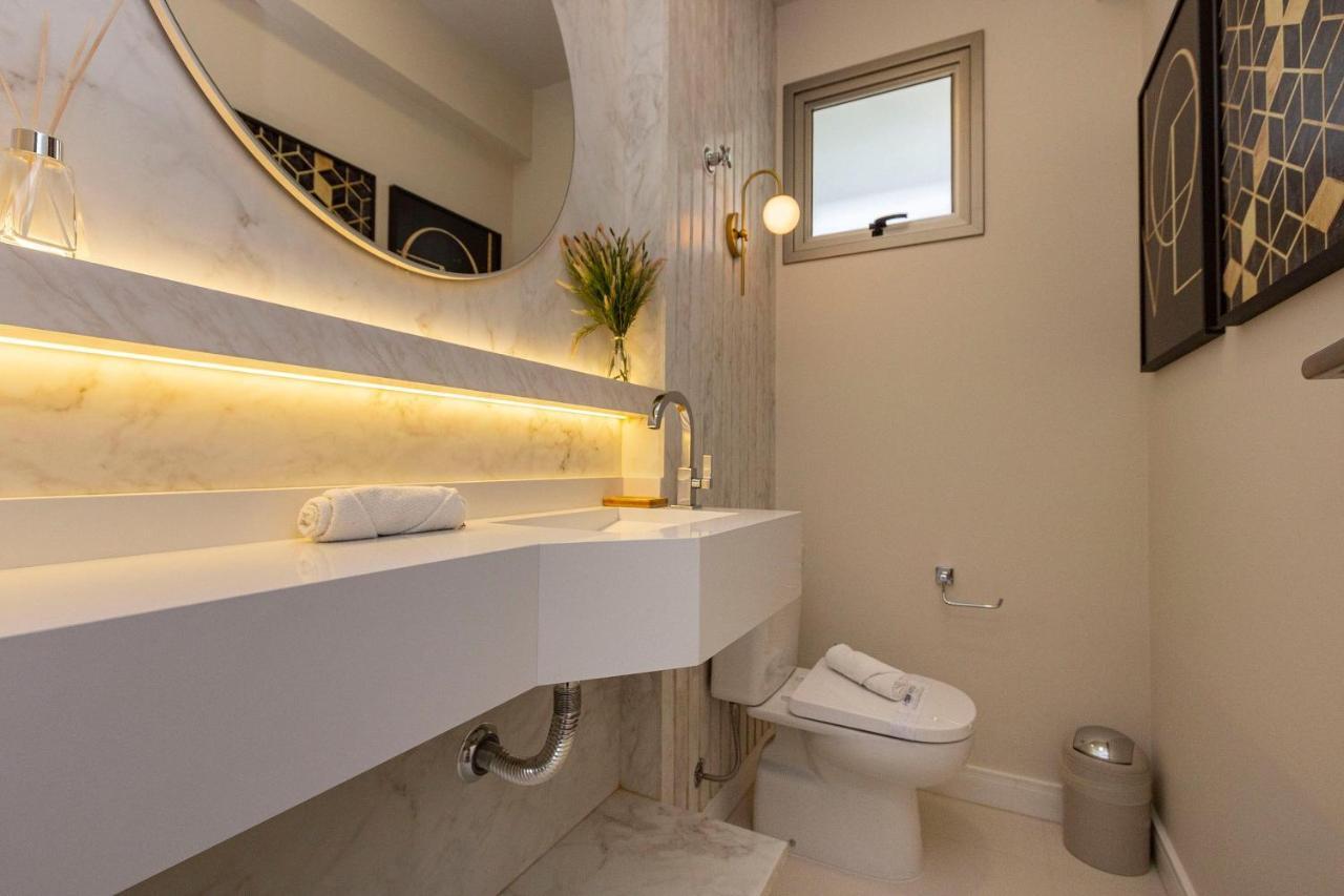 Punta Blu 101-9 - Apartamento De Alto Padrao Em Condominio Exclusivo, Quadra Poliesportiva - Piscina - Portaria 24H. Бомбиньяс Экстерьер фото